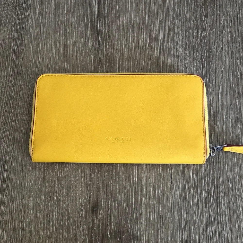 Coach Yellow Zip Wallet with Skateboarding Character - Picture 2 of 11